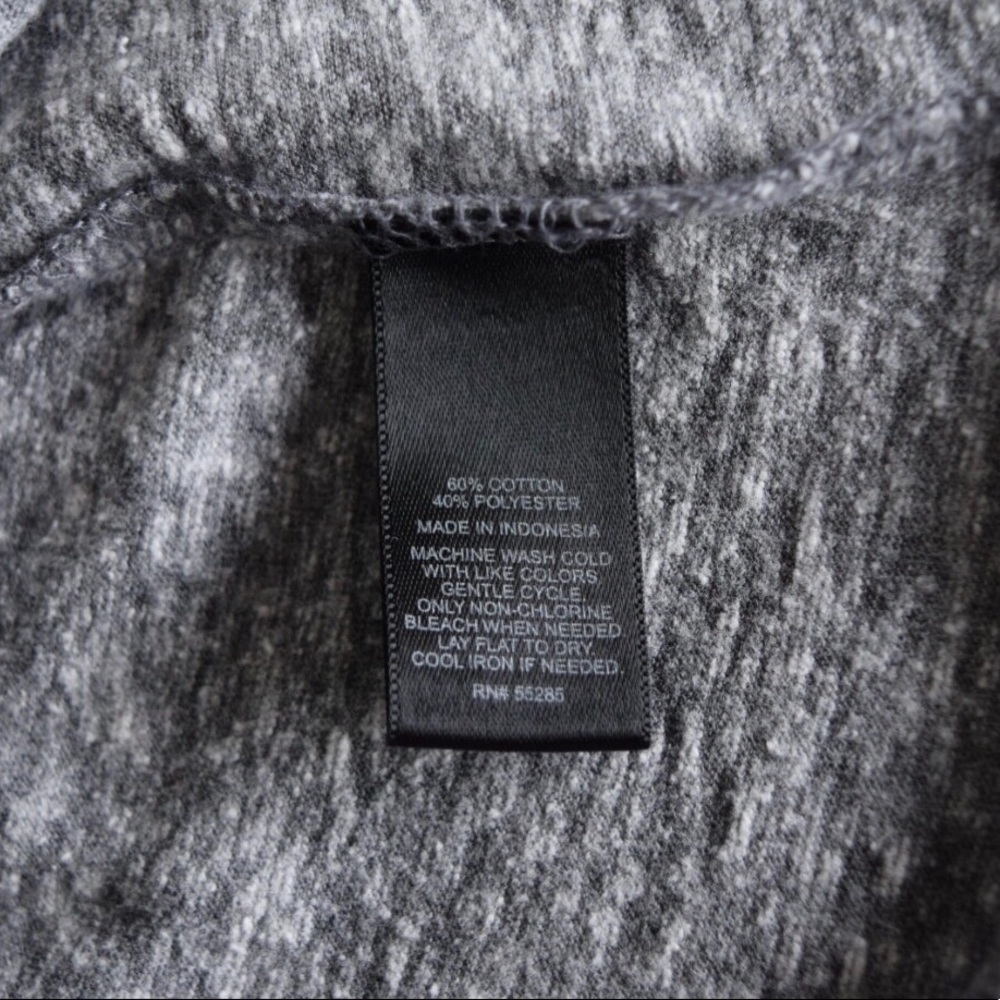 Express 3/4 Sleeve Dark Gray Space Dye Top - Picture 8 of 8